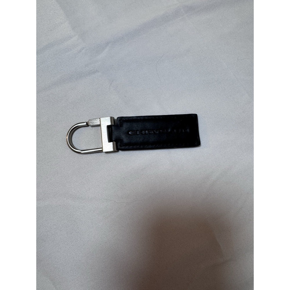 2016 CHRYSLER BLACK Leather Metal Keychain Key Ring Embossed OEM